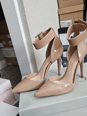 Patent Pointed-Toe Ankle-Strap Pumps in Nude
